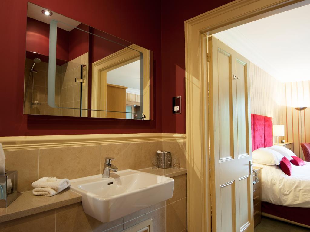 Hotel Fairyhill Reynoldston Zimmer foto