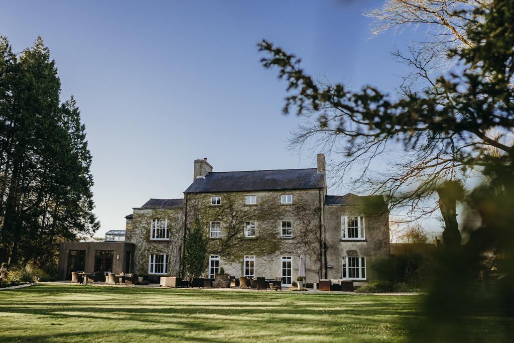 Hotel Fairyhill Reynoldston Exterior foto